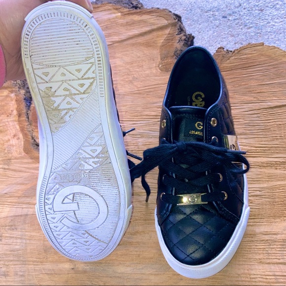 Women’s G by GUESS size 71/2 sneakers - Picture 14 of 14